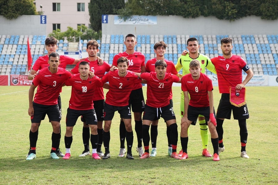 Albania U19 plays against France