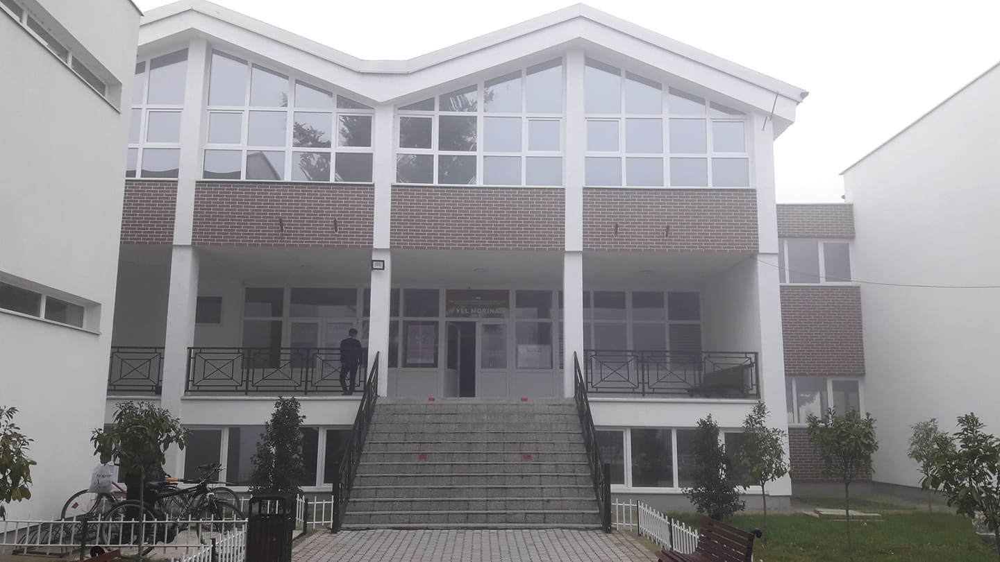 The largest polling station in Gjakova opens on time