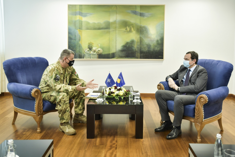 The KFOR Commander, in a meeting with Kurti, praised the professionalism of the Kosovo Police