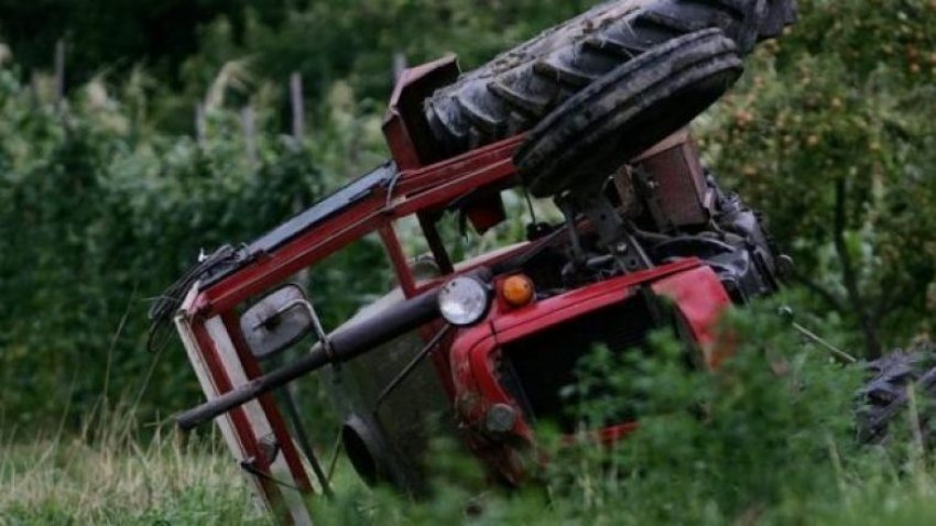 One person loses his life after a tractor accident