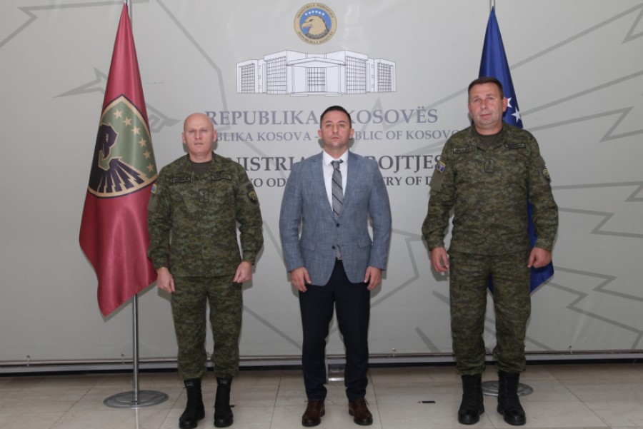 The handover ceremony of the KSF Commander held in the Ministry of Defense