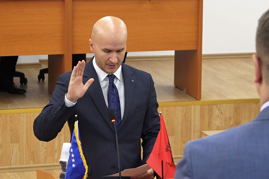 Aliu has sworn in as mayor of Shtime: I will serve all citizens without exception