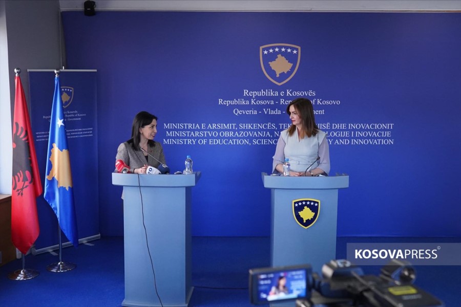 The agreement for the implementation of the joint ABC Book between Kosovo and Albania is signed