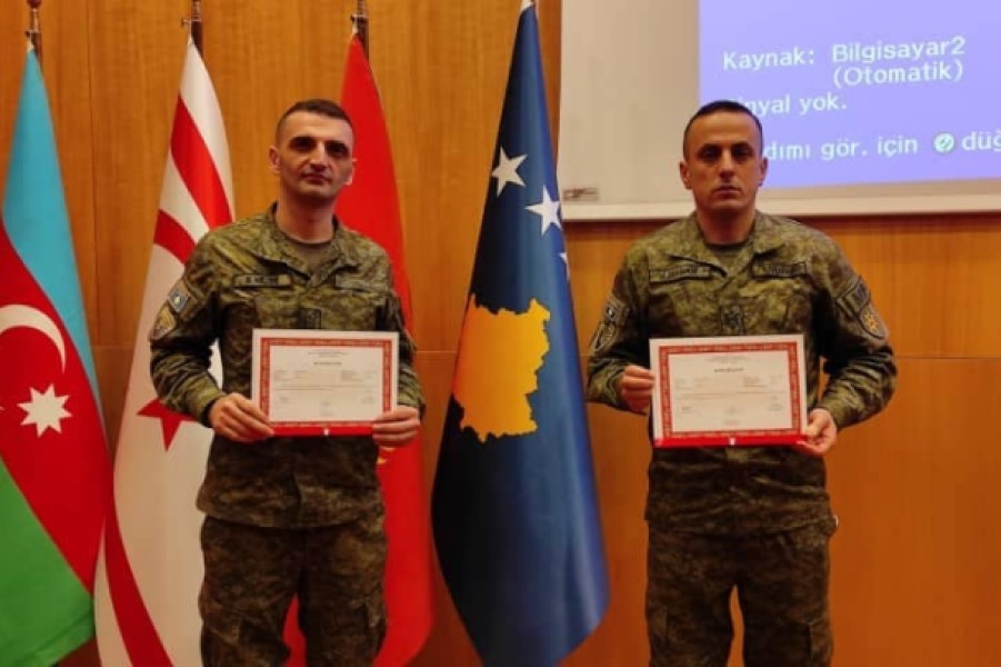 Two close-quarters combat specialists successfully complete the training in the Turkish Army Special Forces