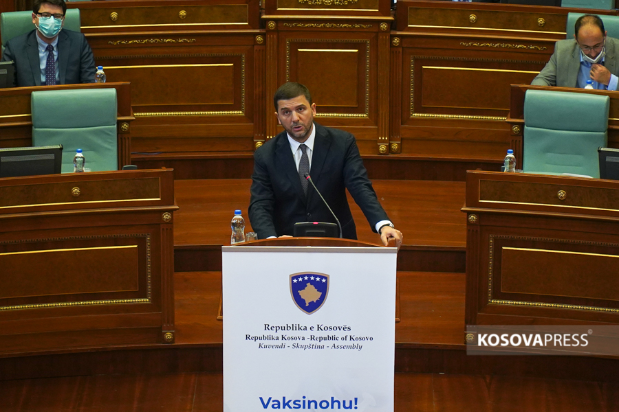 Krasniqi: The decision of the Government does not offer a solution, but a power outage legalization