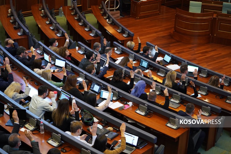The Assembly approves the resolution of AAK on public sector salaries