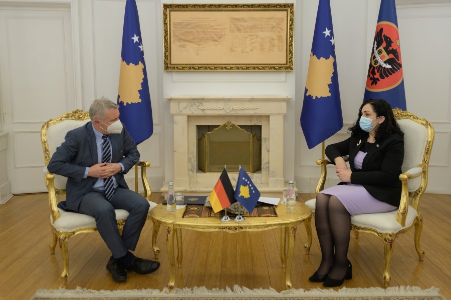 Osmani met with German Ambassador Jörn Rohde, she received congratulations on the 14th anniversary of Kosovo’s independence