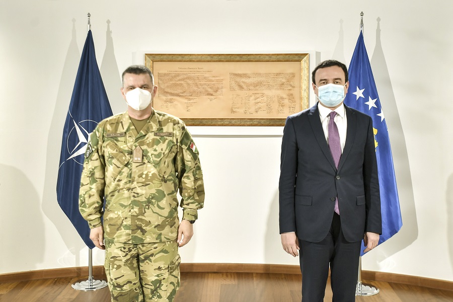 Kurti and the KFOR Commander discuss the coordination of peacekeeping actions