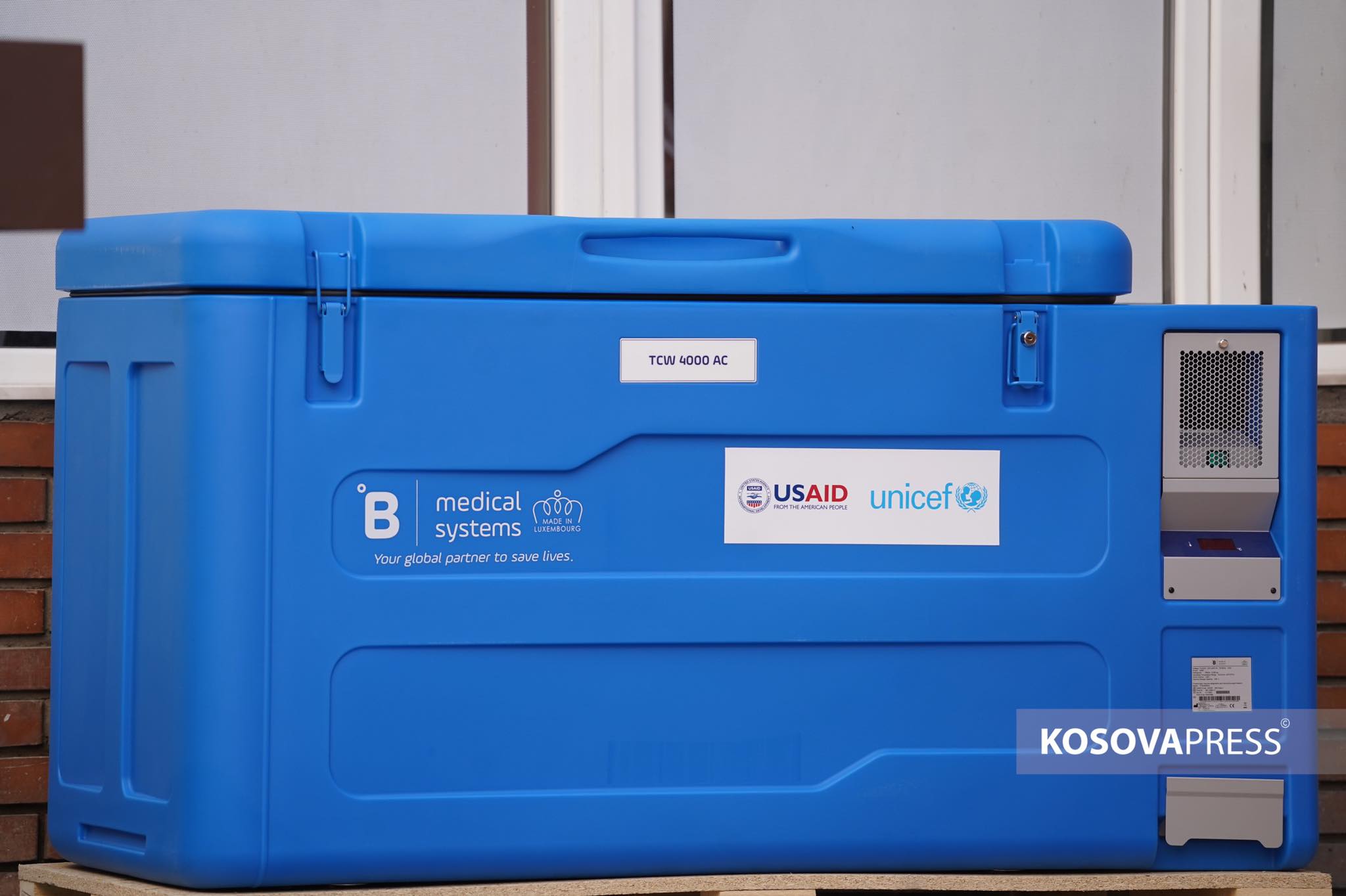 UNICEF and USAID donate 270 vaccine refrigerators and freezers
