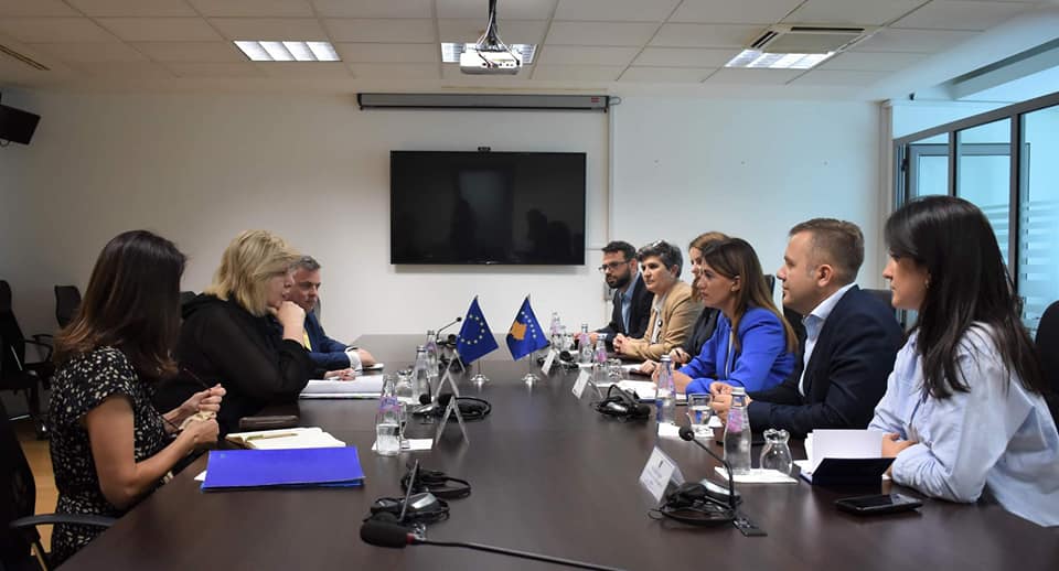 Haxhiu meets with Mijatovic, they discuss justice reforms