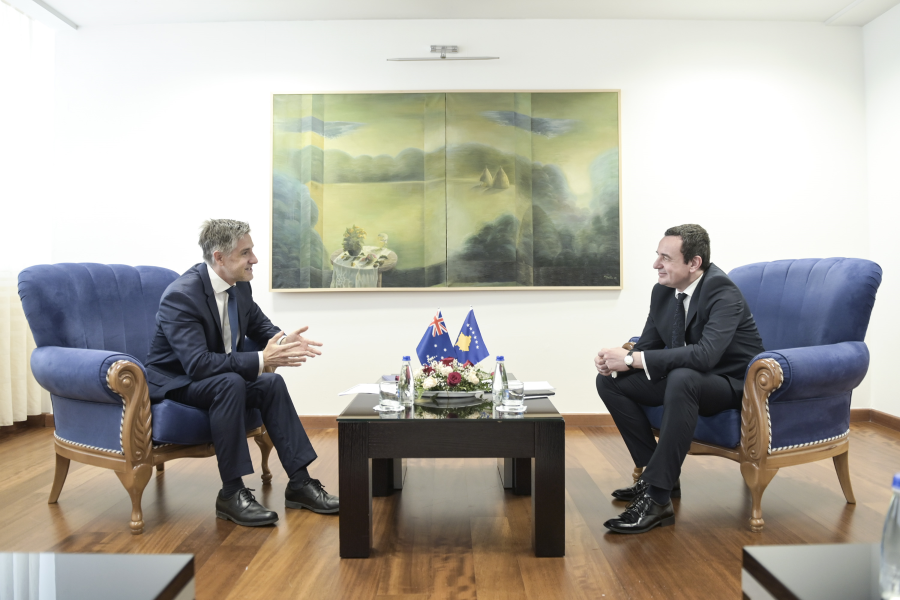 Kurti received the non-resident ambassador of Australia to Kosovo, Andrea Biggi