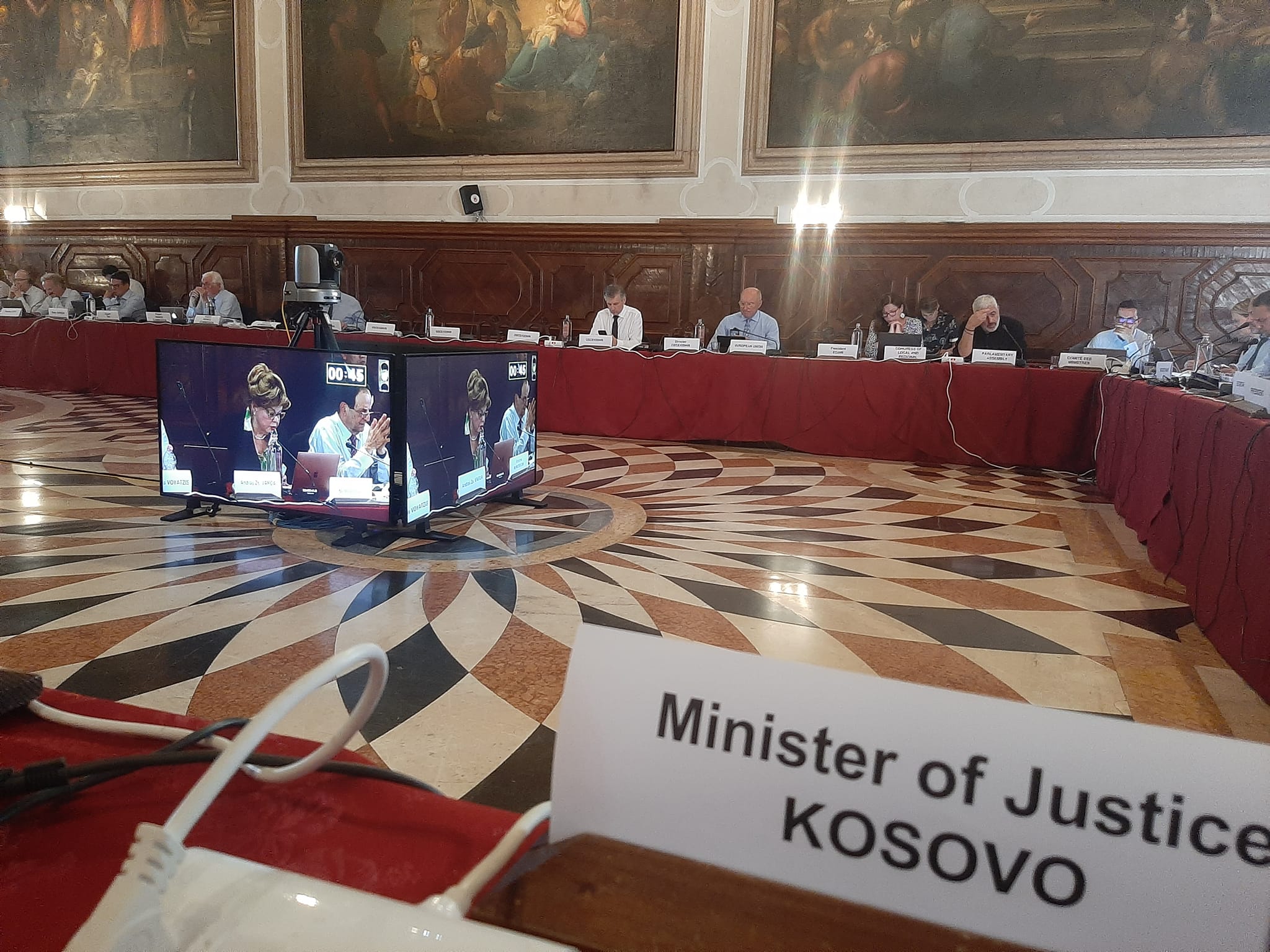 The Venice Commission begins reviewing the vetting of the justice system