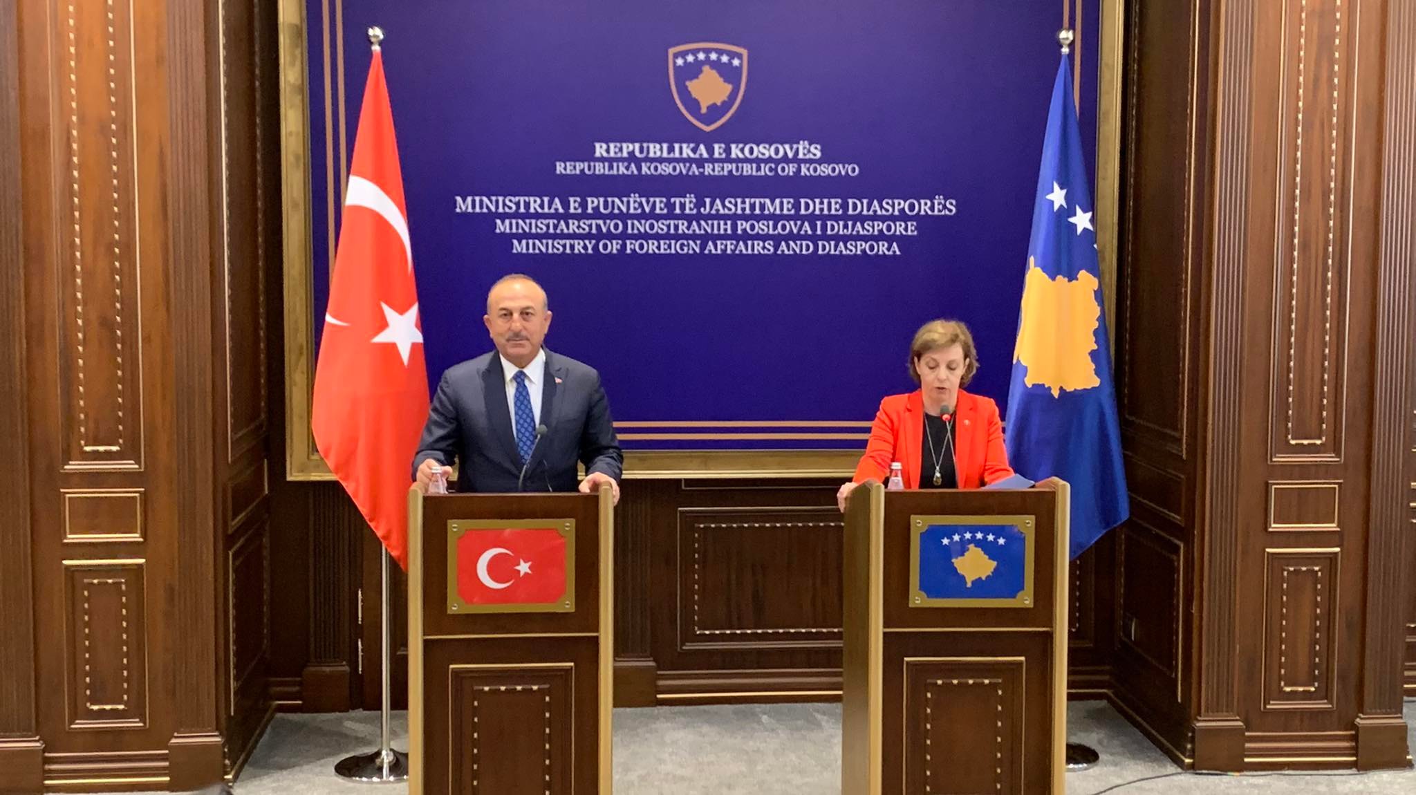 Kosovo and Turkey sign agreements to increase the number of flights between the two countries