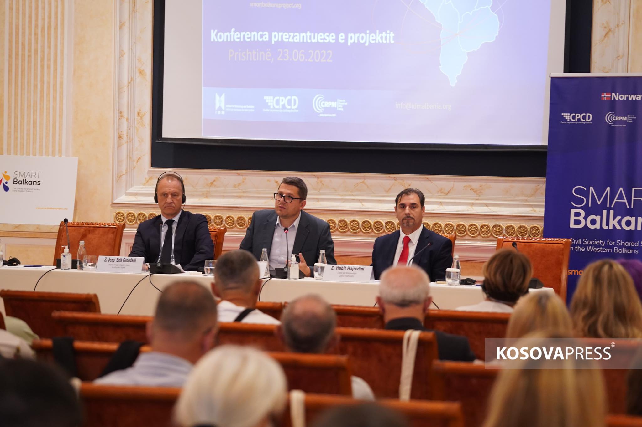 The project ‘Smart Balkans’ is presented; the aim is to strengthen civil society organizations