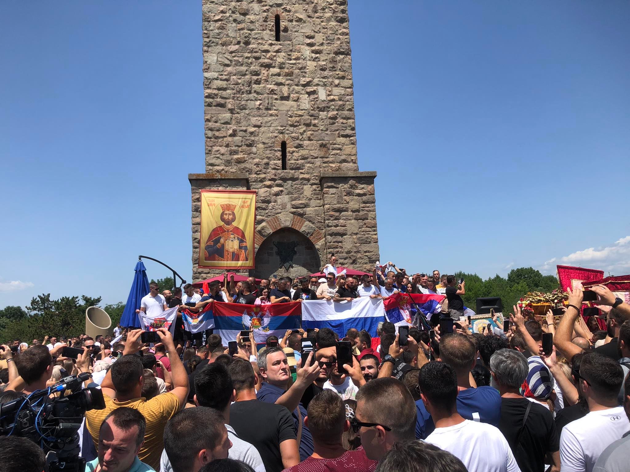 Serbs celebrate the lost battle of Kosovo, there were provocations this time as well