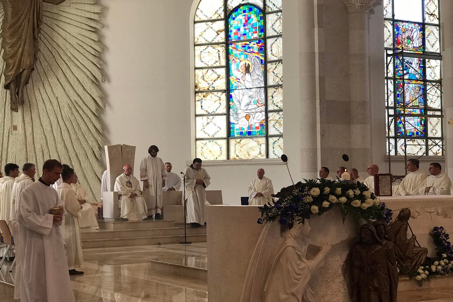 A mass in honor of Saint Mother Teresa, Gashi: The Nobel laureate, the greatest gift our nation gave to mankind