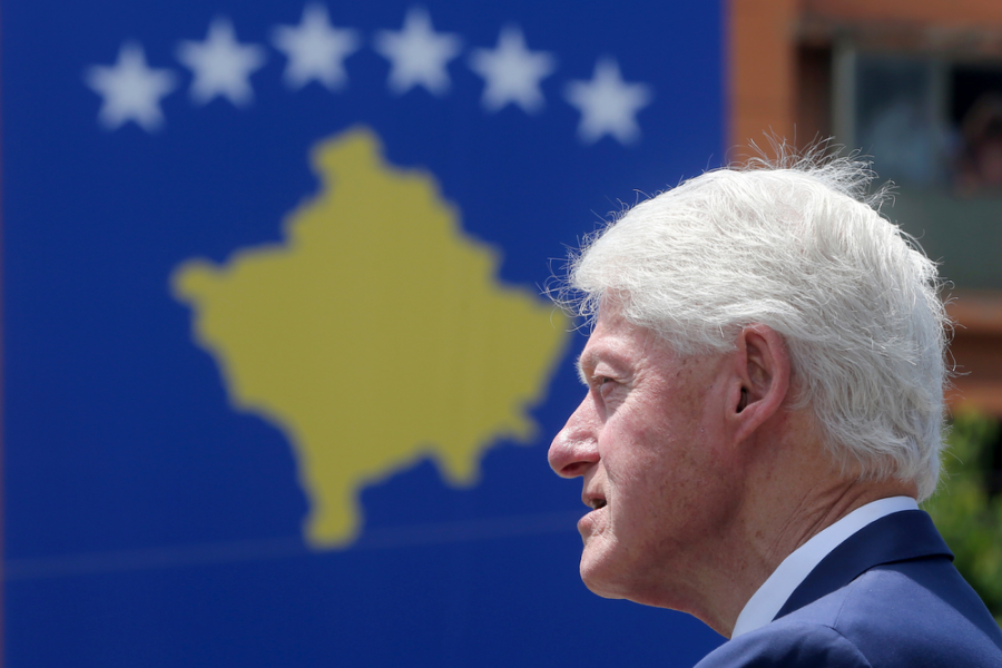 #YesYouDid campaign begins, Bill Clinton: NATO bombings were appropriate, they do not compare to the Russian invasion