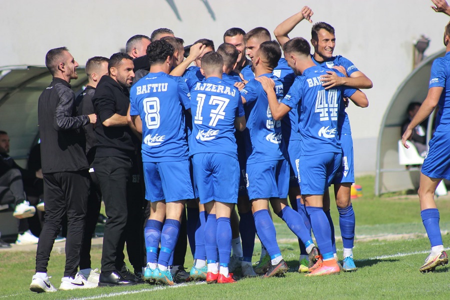 First half: FC Prishtina in the lead, FC Dukagjini at a disadvantage against FC Drita