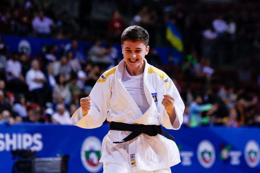 Fazliu in the quarter-finals of the U23 European Championship