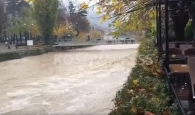 Due to rainfall, three canals are in danger of overflowing in Peja