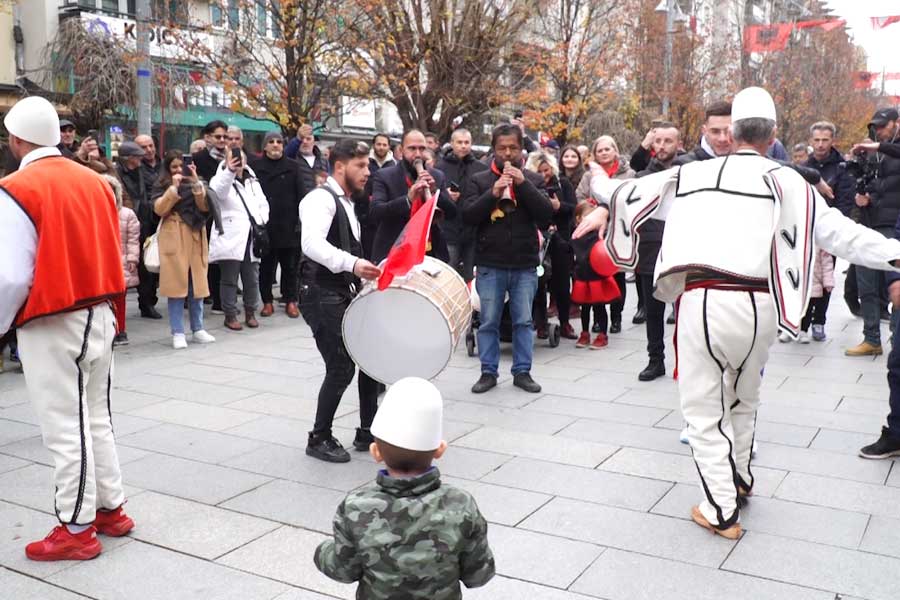 Citizens are celebrating the Flag Day in the capital with songs and dances