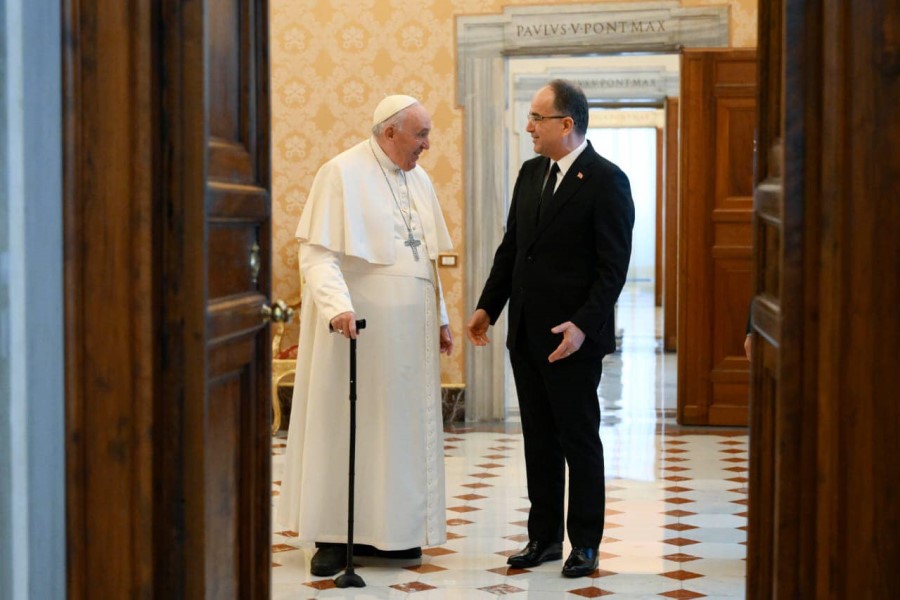 Begaj was received in the Vatican, he talks to Pope Francis about the progress of Kosovo