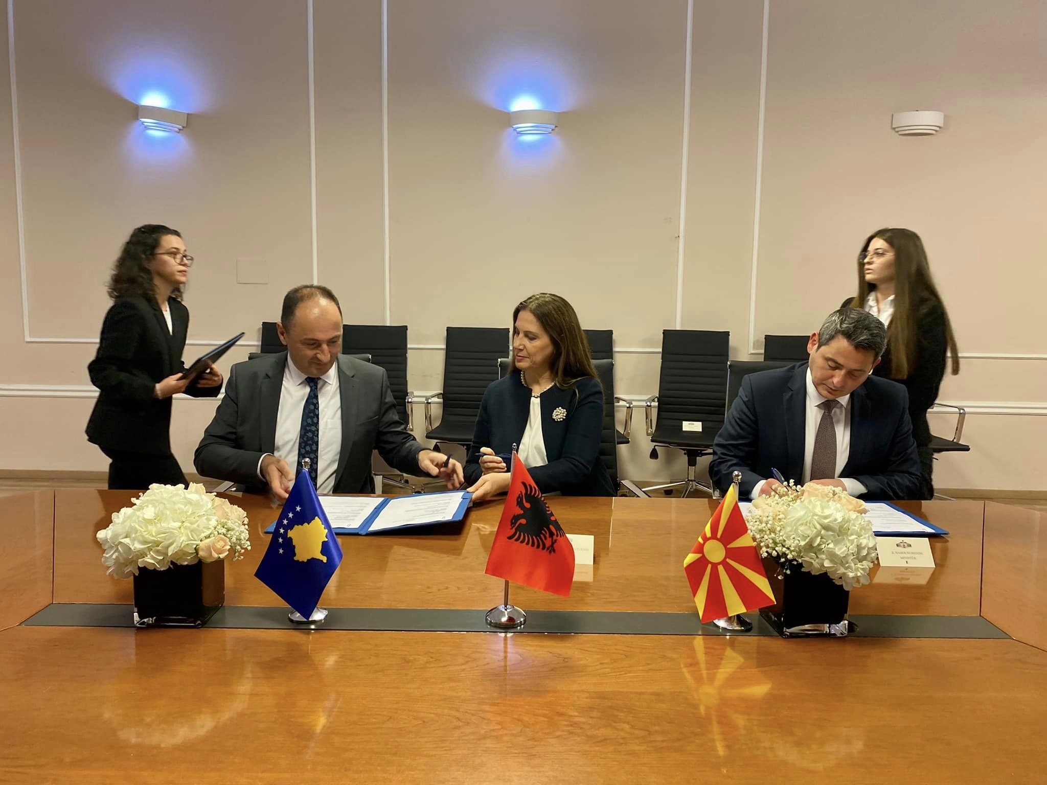Kosovo, Albania and Macedonia sign an agreement on the common protected area ﻿