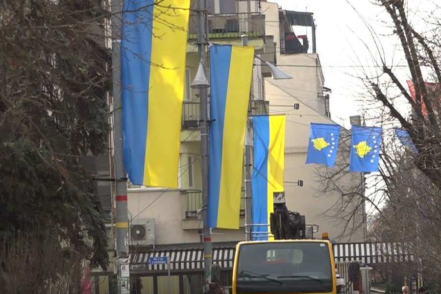 The squares of Pristina are filled with Ukrainian flags