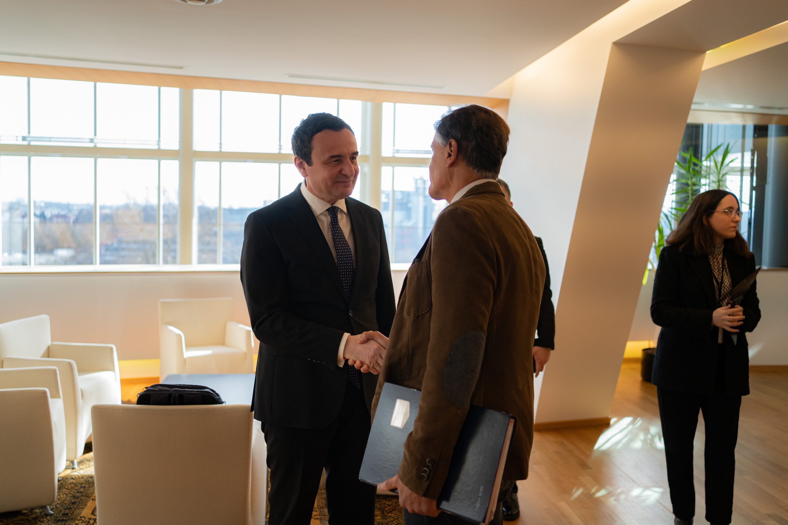 Kurti and the chairman of the LIBE Committee talk about visa liberalization