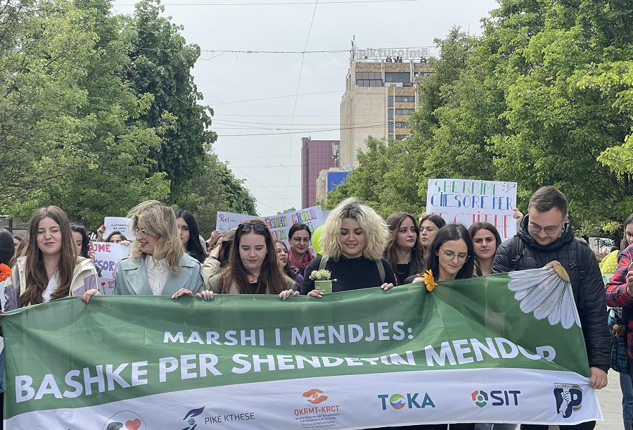 Marching in Pristina, calling for awareness on mental health