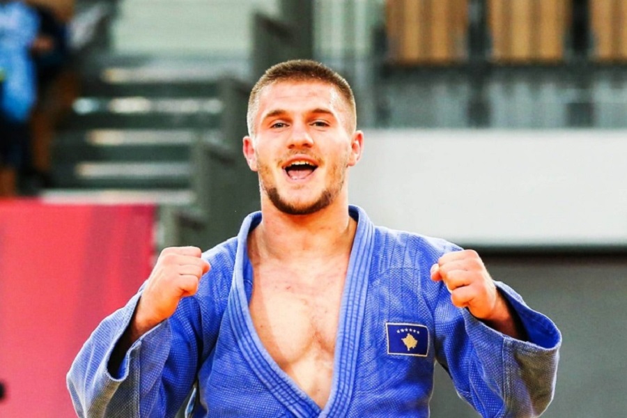 Akil Gjakova advances to the quarterfinals of the Grand Prix Austria