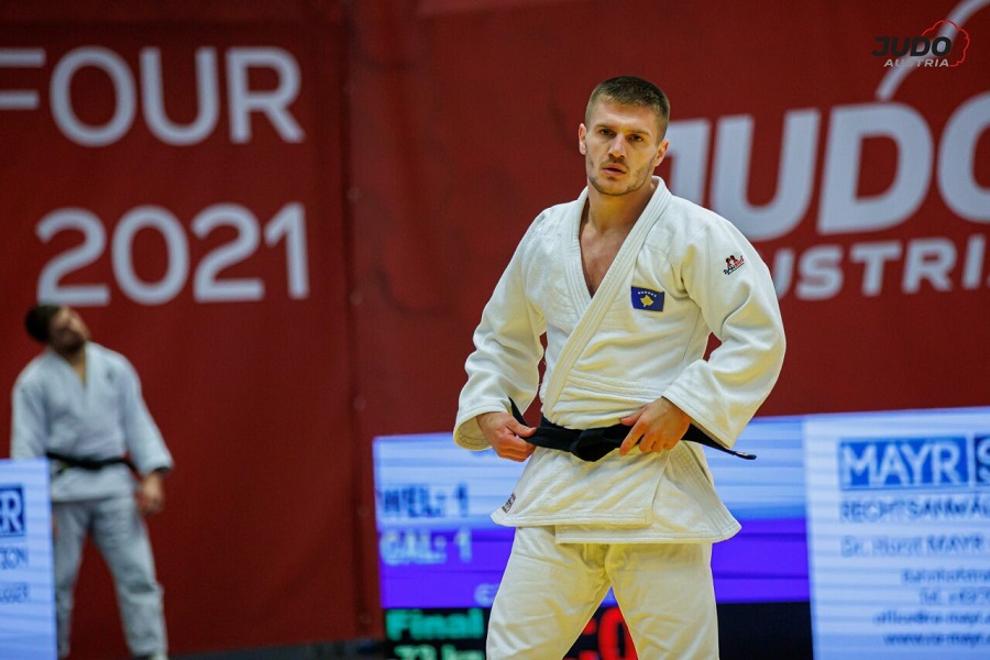 Akil Gjakova is defeated in the repechage at the Grand Prix Austria