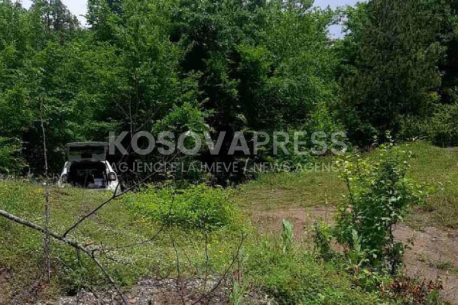 The three kidnapped policemen appear before the court in Kraljeva, Serbia