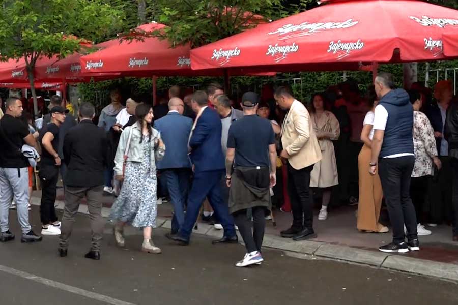 ​The protesters in Zveçan are dispersed