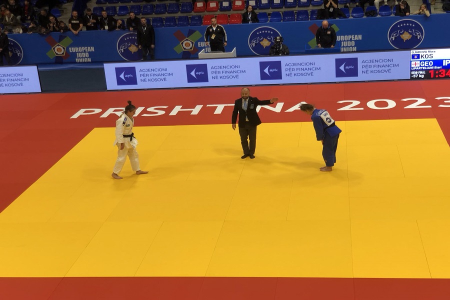 Also Nora Gjakova fights for the bronze medal in the European Judo Championship