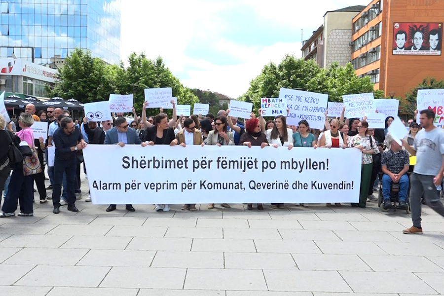 KOMF warns institutions about the closure of social services