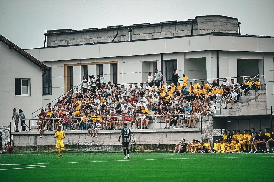 After many years, FC Besa Peja filled the stadium in Peja