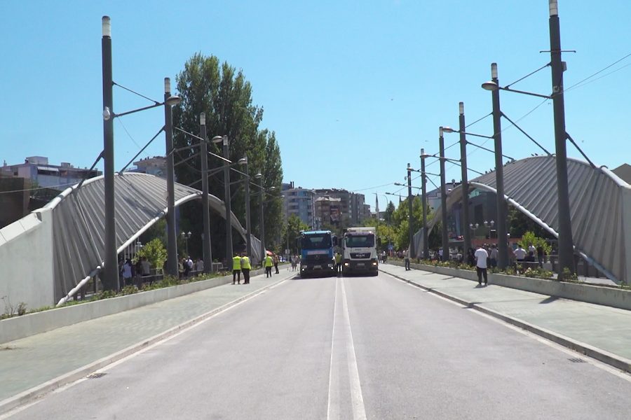 The report on the stability of the Iber Bridge is expected to be published today