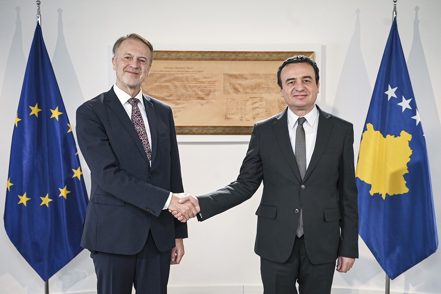 The elections and the lifting of EU measures against Kosovo discussed in the meeting between Kurti and Orav