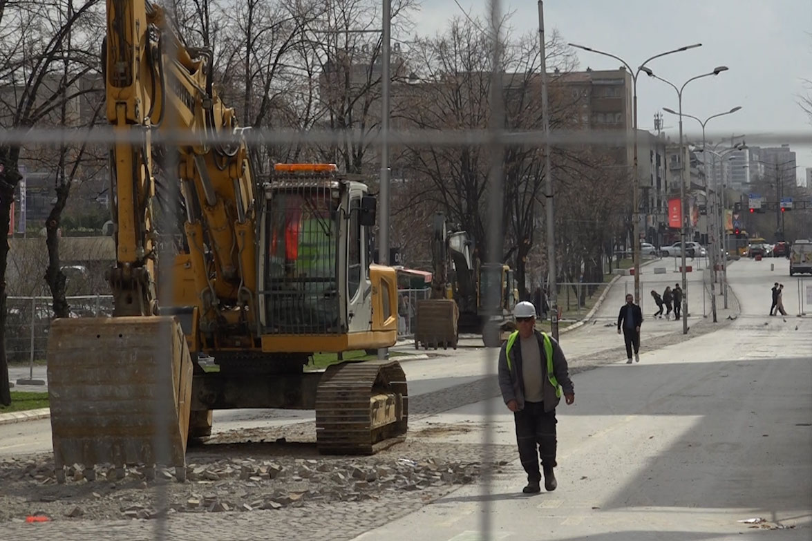 Works halted at ‘George Bush’ square in Pristina