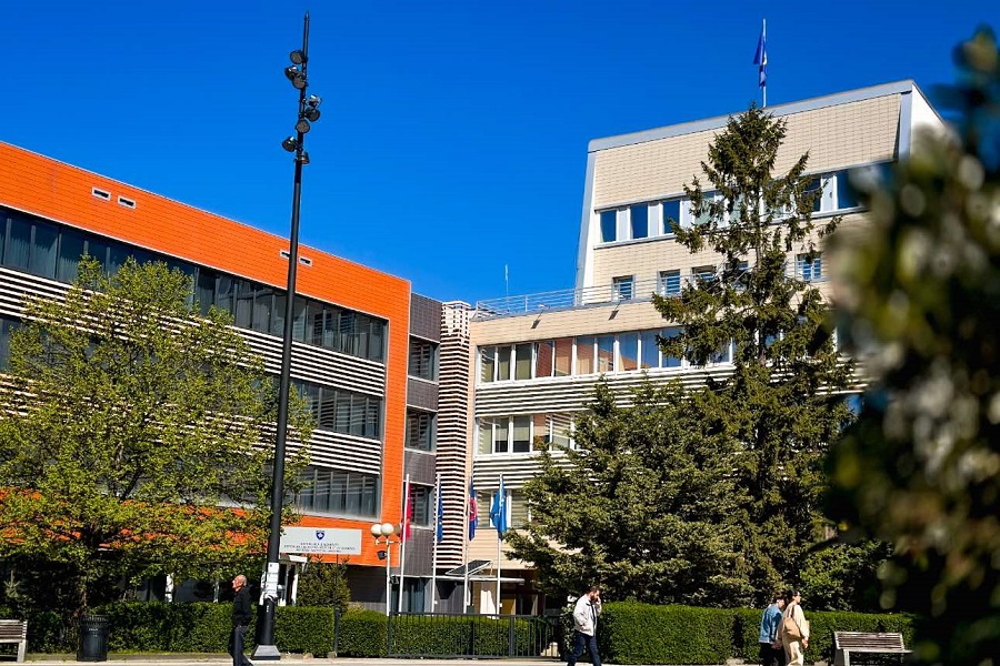 The Assembly fails to constitute itself for the 27th time