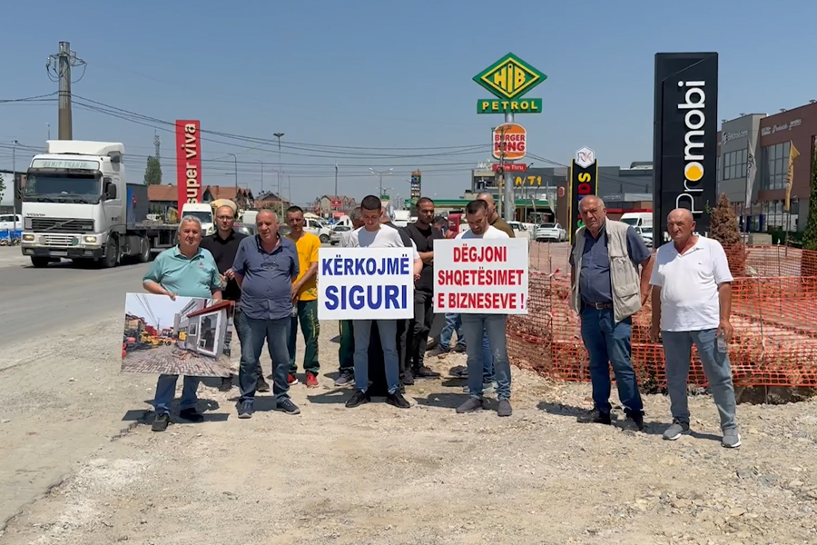 Businesses in Ferizaj protest over road expansion works at city entrance