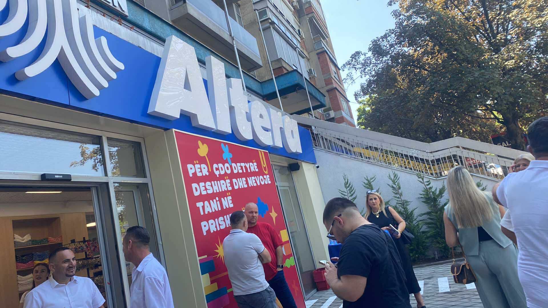 Altera bookstore opens its second location in Prishtina with nearly 600,000 book titles
