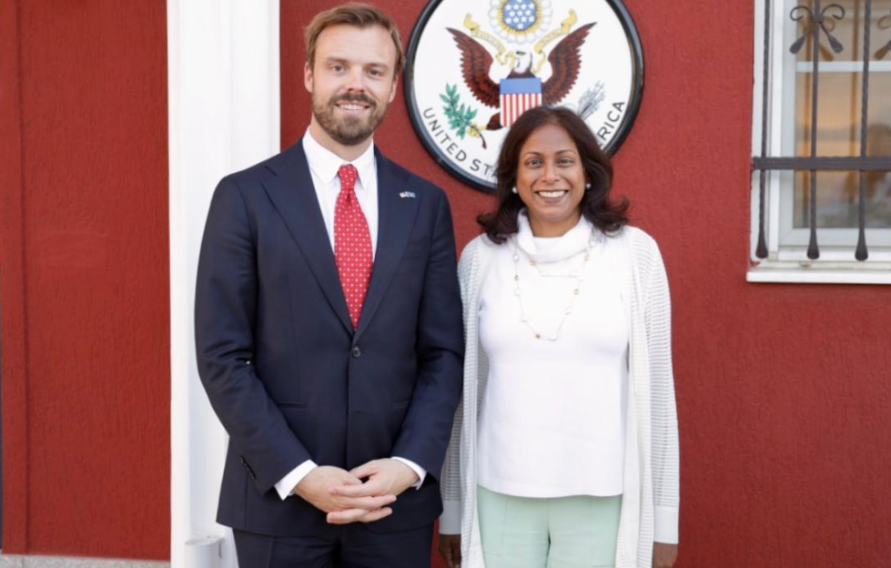 Senior U.S. Official arrives in Kosovo, he is welcomed by U.S. Embassy Chargé d’Affaires Anu Prattipati