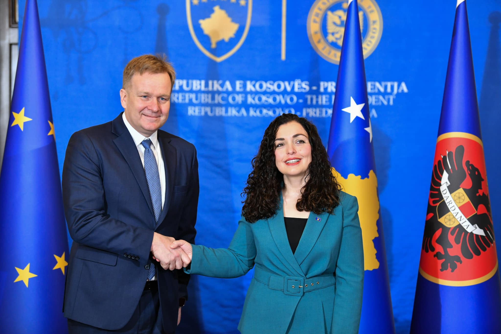 The EU Special Representative for Dialogue meets today with President Osmani