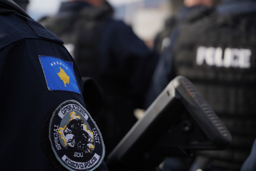 Police officer arrested for domestic violence