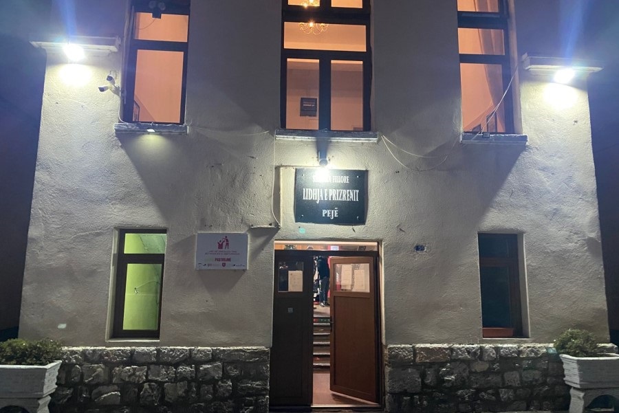 Kosovo votes, details from a polling center in Peja