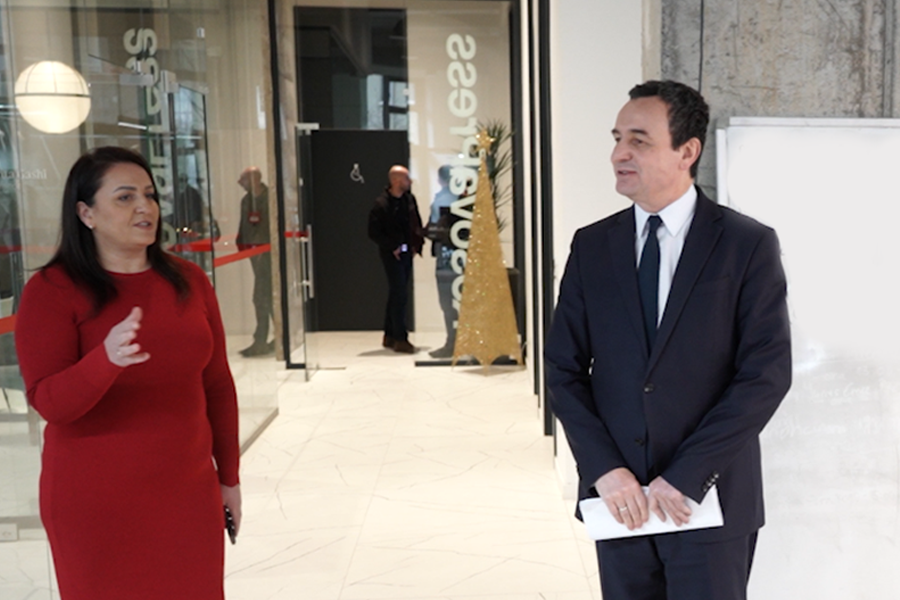 Kurti visits KosovaPress, gives exclusive interview on the 27th anniversary of its founding