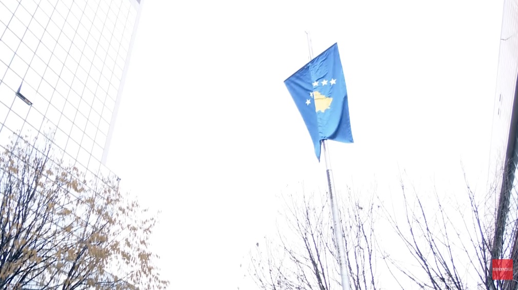 18th anniversary of Independence, flag solemnly raised in front of the Government building