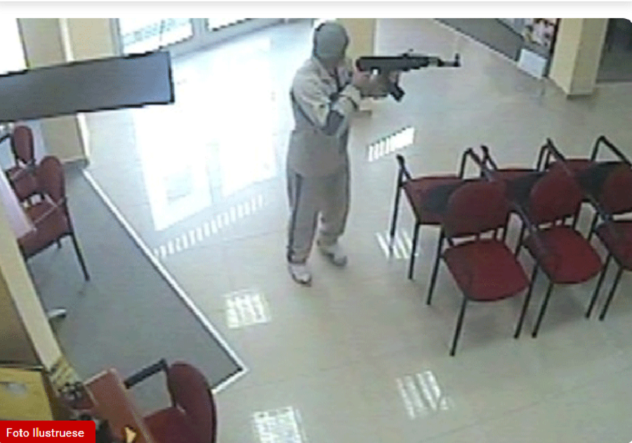 Armed groups carry out robberies in Zvecan and Rahovec